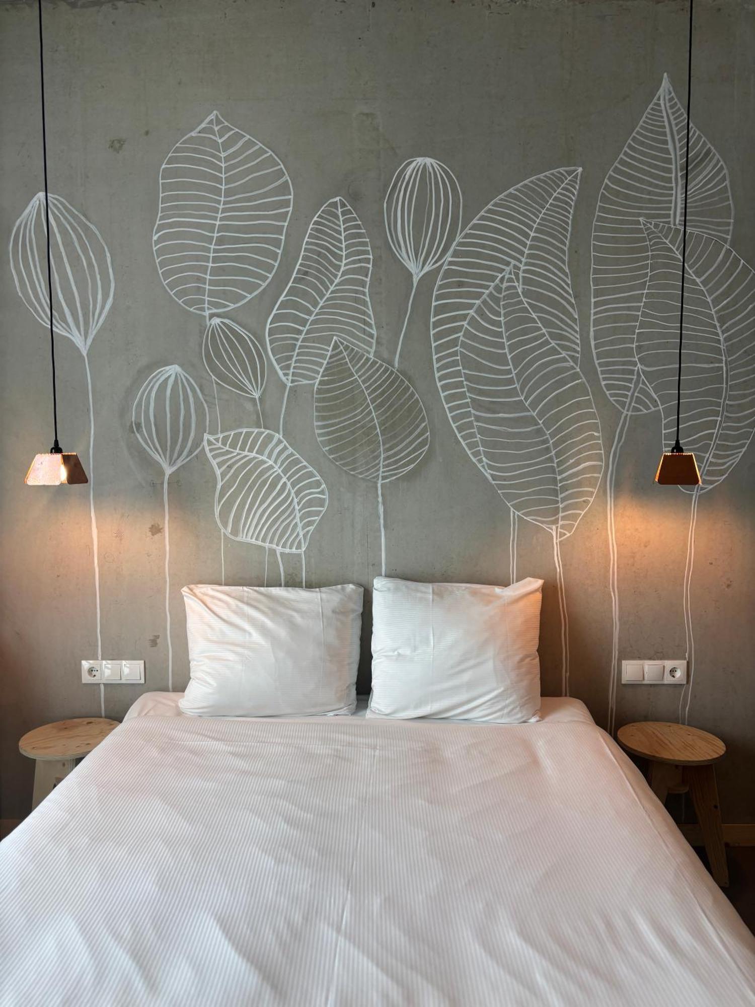 Moloko, Modern Designed Sleep & Shower Hotel In City Center, Digital Key By Sms أنسْخيدي المظهر الخارجي الصورة