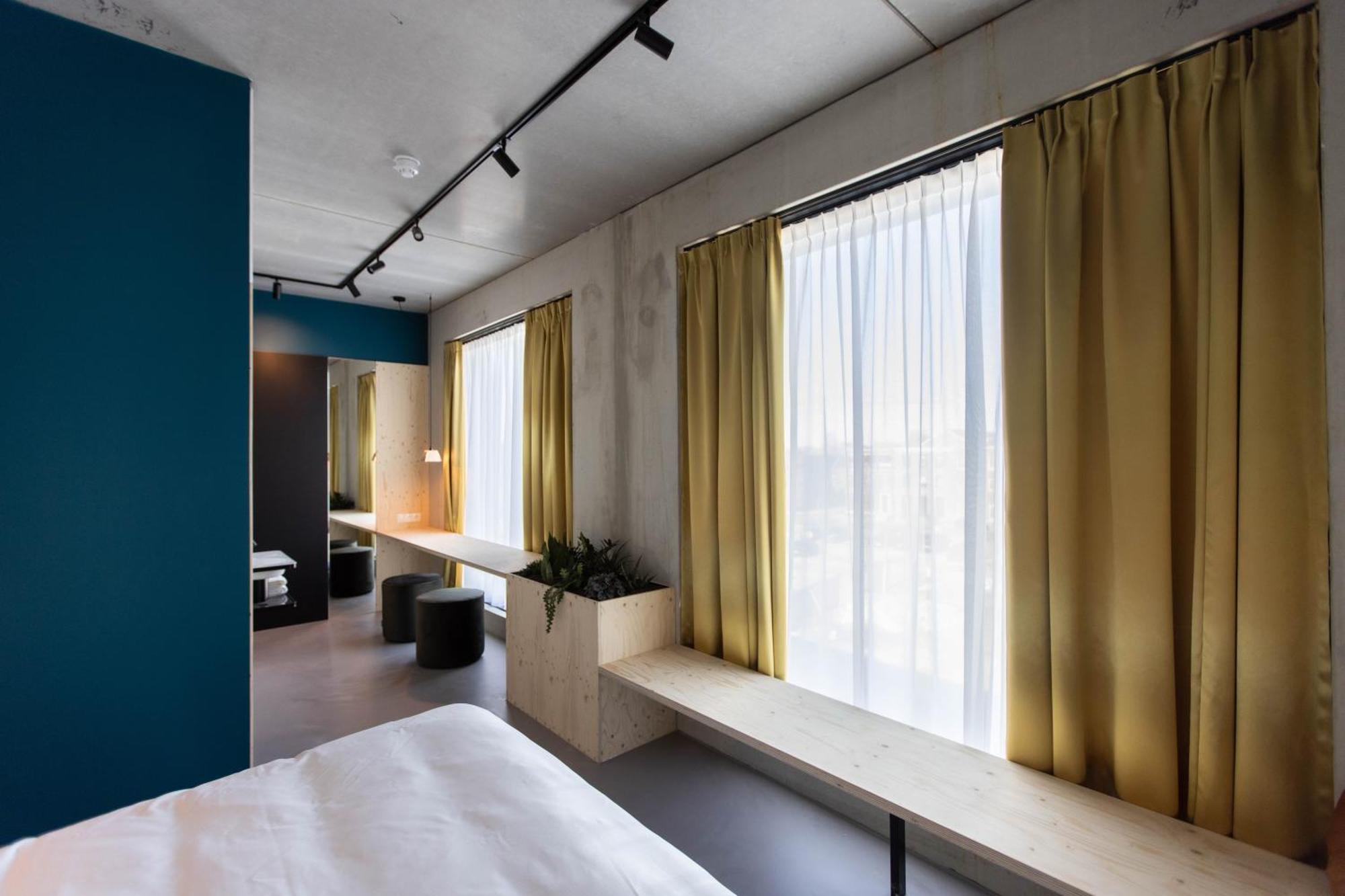 Moloko, Modern Designed Sleep & Shower Hotel In City Center, Digital Key By Sms أنسْخيدي المظهر الخارجي الصورة