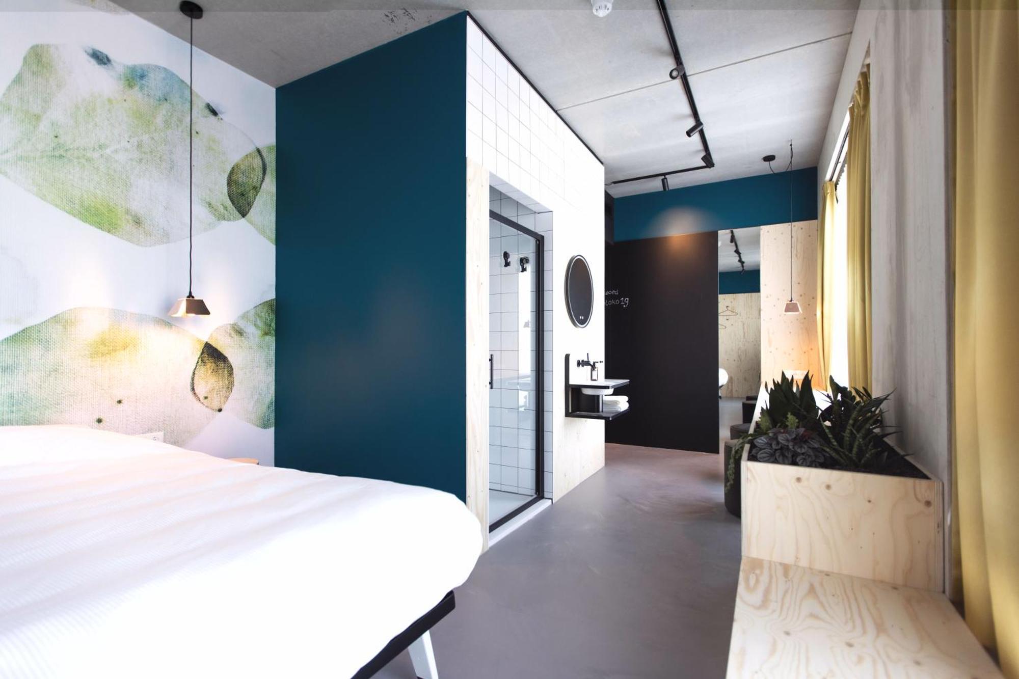 Moloko, Modern Designed Sleep & Shower Hotel In City Center, Digital Key By Sms أنسْخيدي المظهر الخارجي الصورة